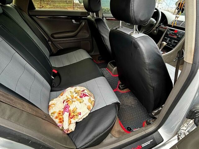 Сірий Ауді А4, об'ємом двигуна 2.5 л та пробігом 468 тис. км за 4600 $, фото 3 на Automoto.ua