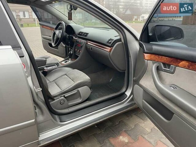 Серый Ауди А4, объемом двигателя 1.9 л и пробегом 407 тыс. км за 4450 $, фото 15 на Automoto.ua