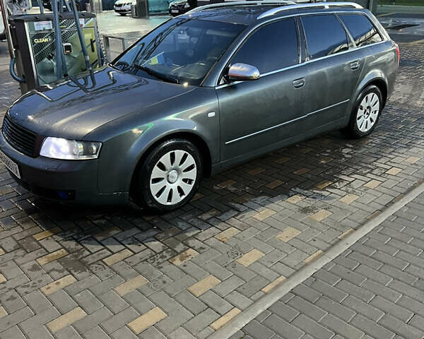 Серый Ауди А4, объемом двигателя 2.5 л и пробегом 379 тыс. км за 4700 $, фото 1 на Automoto.ua