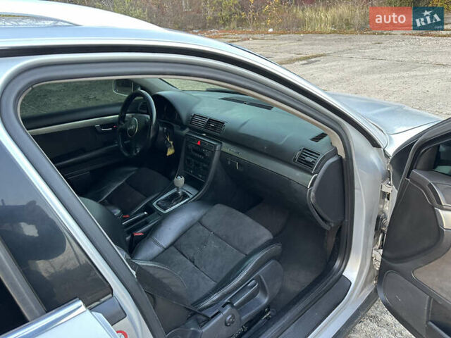 Серый Ауди А4, объемом двигателя 2.5 л и пробегом 340 тыс. км за 2100 $, фото 37 на Automoto.ua