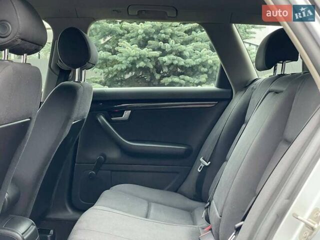 Серый Ауди А4, объемом двигателя 2 л и пробегом 208 тыс. км за 5250 $, фото 40 на Automoto.ua