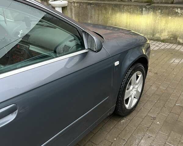 Серый Ауди А4, объемом двигателя 2 л и пробегом 373 тыс. км за 6600 $, фото 10 на Automoto.ua