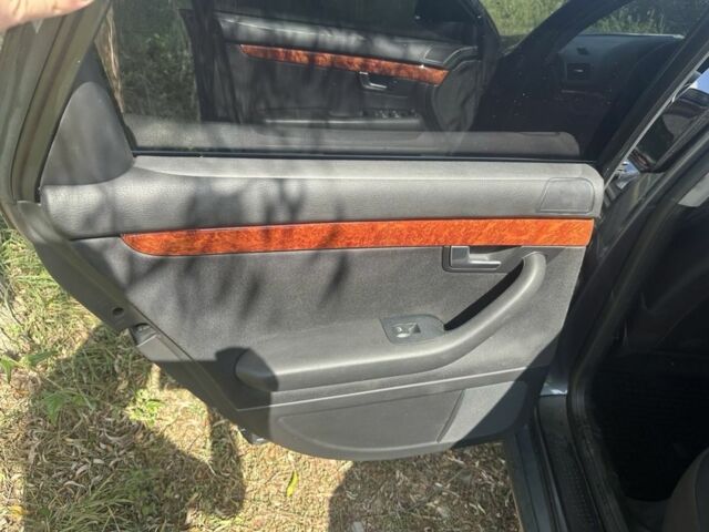 Серый Ауди А4, объемом двигателя 2.5 л и пробегом 296 тыс. км за 5400 $, фото 14 на Automoto.ua