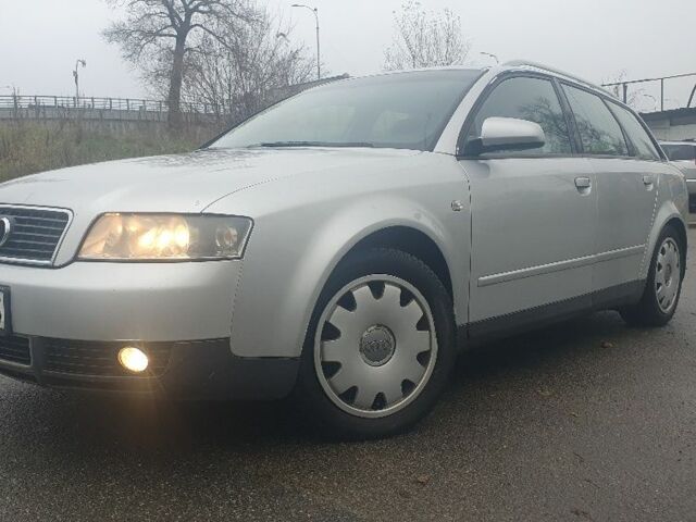 Серый Ауди А4, объемом двигателя 1.9 л и пробегом 333 тыс. км за 2600 $, фото 1 на Automoto.ua