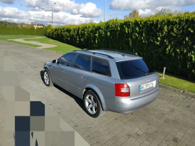 Серый Ауди А4, объемом двигателя 2.5 л и пробегом 400 тыс. км за 4500 $, фото 5 на Automoto.ua