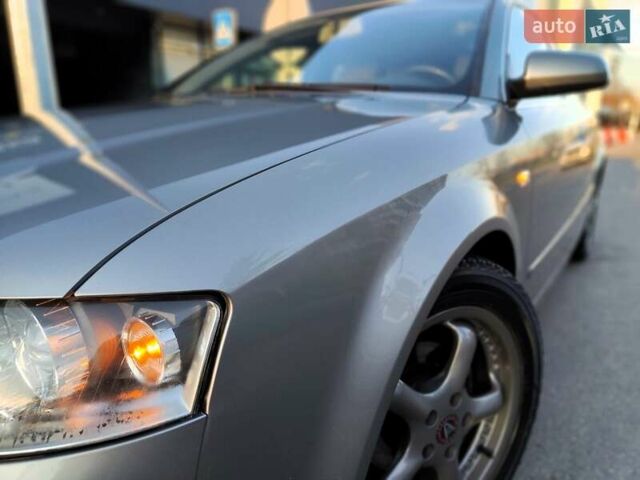 Серый Ауди А4, объемом двигателя 1.6 л и пробегом 256 тыс. км за 4990 $, фото 2 на Automoto.ua