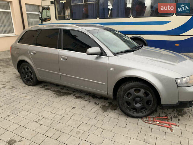 Серый Ауди А4, объемом двигателя 2 л и пробегом 319 тыс. км за 5200 $, фото 2 на Automoto.ua