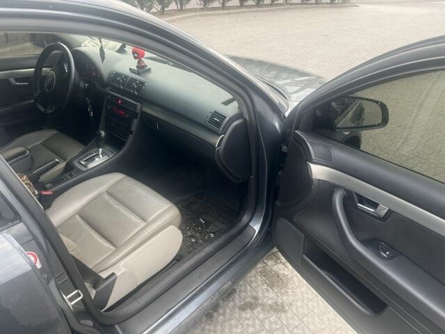 Сірий Ауді А4, об'ємом двигуна 2.5 л та пробігом 300 тис. км за 3000 $, фото 8 на Automoto.ua