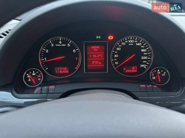 Сірий Ауді А4, об'ємом двигуна 2 л та пробігом 255 тис. км за 5900 $, фото 35 на Automoto.ua