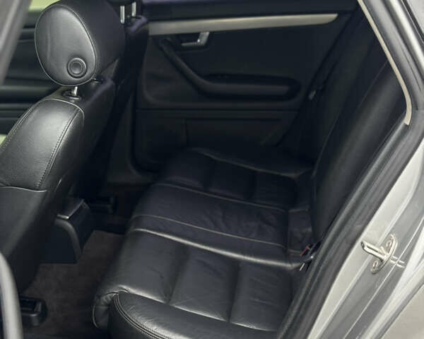 Серый Ауди А4, объемом двигателя 2.5 л и пробегом 240 тыс. км за 3799 $, фото 13 на Automoto.ua