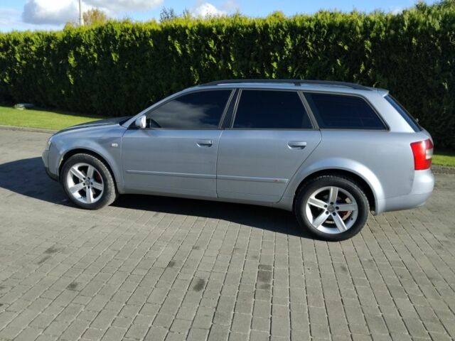 Серый Ауди А4, объемом двигателя 2.5 л и пробегом 400 тыс. км за 4500 $, фото 3 на Automoto.ua