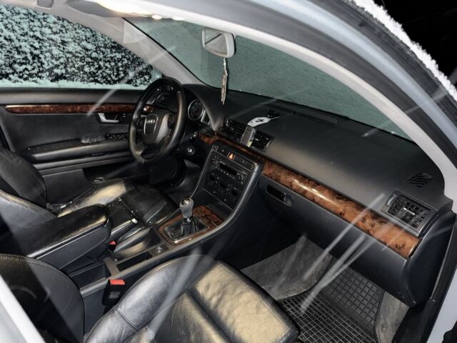 Сірий Ауді А4, об'ємом двигуна 1.9 л та пробігом 38 тис. км за 2700 $, фото 1 на Automoto.ua