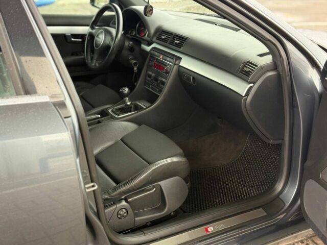 Серый Ауди А4, объемом двигателя 1.8 л и пробегом 224 тыс. км за 6250 $, фото 7 на Automoto.ua