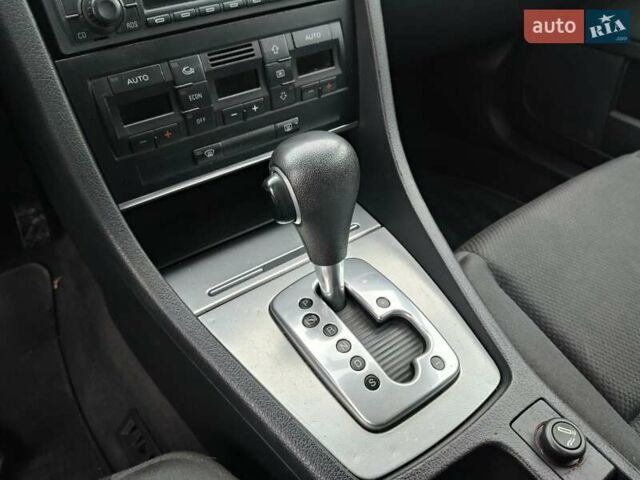 Серый Ауди А4, объемом двигателя 1.8 л и пробегом 235 тыс. км за 5850 $, фото 25 на Automoto.ua