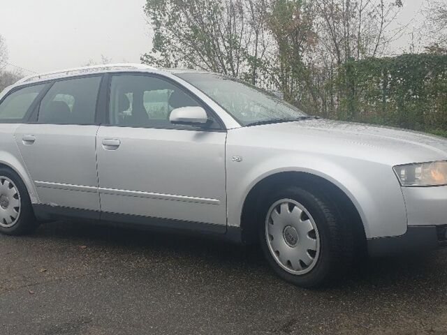 Сірий Ауді А4, об'ємом двигуна 1.9 л та пробігом 333 тис. км за 2500 $, фото 3 на Automoto.ua