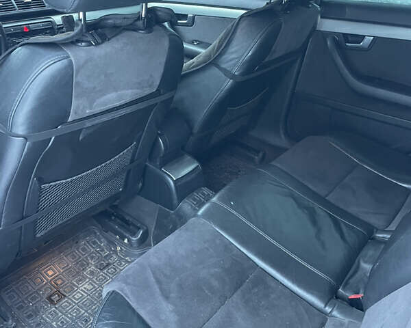 Серый Ауди А4, объемом двигателя 2.5 л и пробегом 318 тыс. км за 4500 $, фото 11 на Automoto.ua