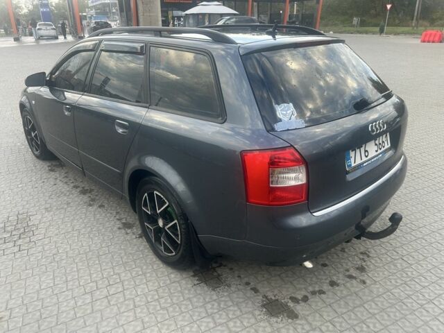 Сірий Ауді А4, об'ємом двигуна 2.5 л та пробігом 300 тис. км за 3000 $, фото 4 на Automoto.ua