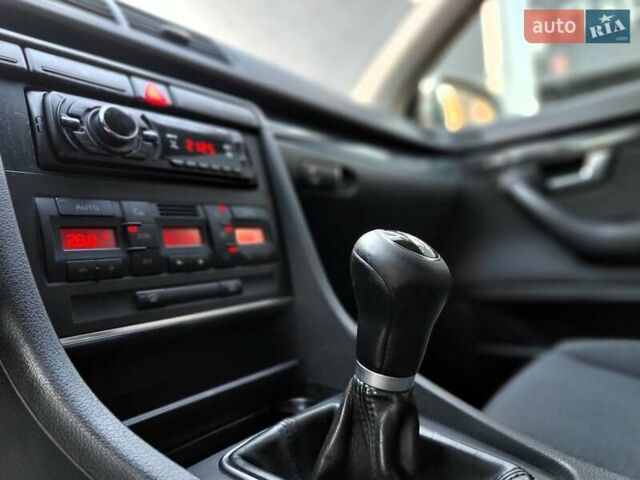 Серый Ауди А4, объемом двигателя 1.6 л и пробегом 256 тыс. км за 4990 $, фото 39 на Automoto.ua