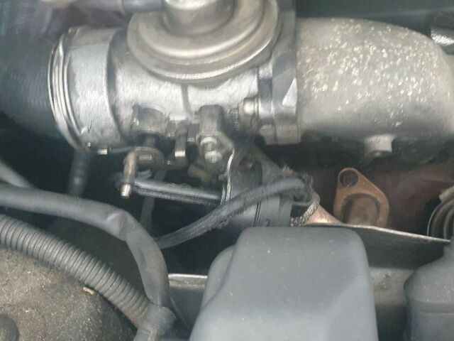 Серый Ауди А4, объемом двигателя 1.9 л и пробегом 333 тыс. км за 2400 $, фото 11 на Automoto.ua