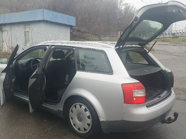 Серый Ауди А4, объемом двигателя 1.9 л и пробегом 333 тыс. км за 2600 $, фото 12 на Automoto.ua