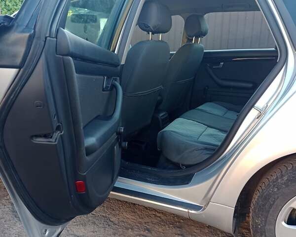 Серый Ауди А4, объемом двигателя 1.6 л и пробегом 214 тыс. км за 5500 $, фото 2 на Automoto.ua