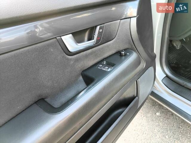 Серый Ауди А4, объемом двигателя 1.6 л и пробегом 256 тыс. км за 4990 $, фото 33 на Automoto.ua