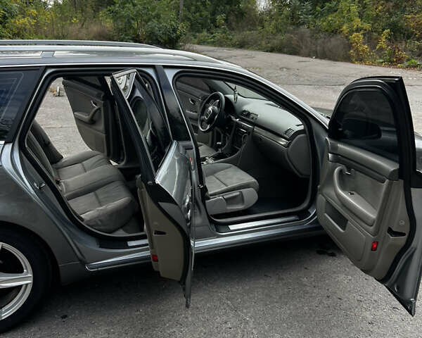 Сірий Ауді А4, об'ємом двигуна 1.98 л та пробігом 215 тис. км за 6200 $, фото 5 на Automoto.ua