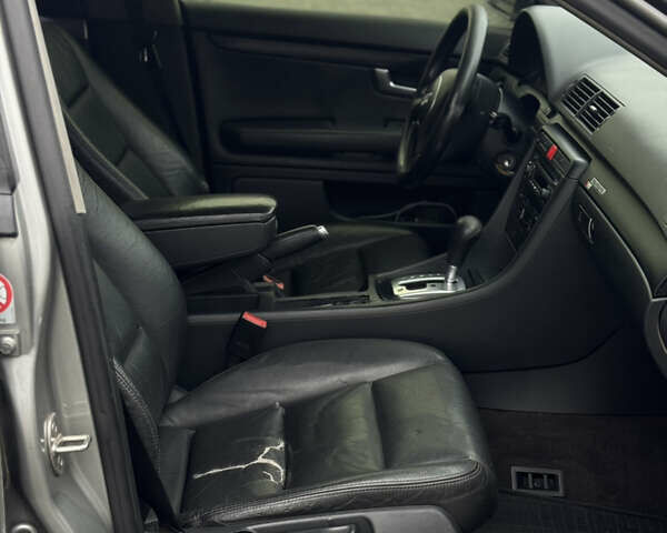 Серый Ауди А4, объемом двигателя 2.5 л и пробегом 240 тыс. км за 3799 $, фото 11 на Automoto.ua