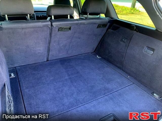Серый Ауди А4, объемом двигателя 2 л и пробегом 300 тыс. км за 3995 $, фото 3 на Automoto.ua