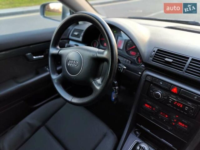 Серый Ауди А4, объемом двигателя 1.6 л и пробегом 256 тыс. км за 4990 $, фото 49 на Automoto.ua