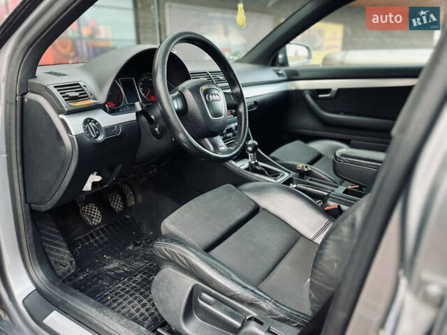 Серый Ауди А4, объемом двигателя 2.5 л и пробегом 400 тыс. км за 2999 $, фото 4 на Automoto.ua