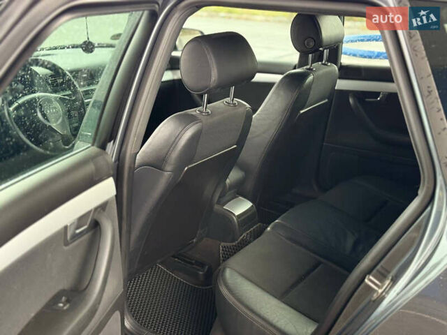Сірий Ауді А4, об'ємом двигуна 1.8 л та пробігом 224 тис. км за 6250 $, фото 14 на Automoto.ua