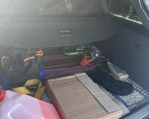 Сірий Ауді А4, об'ємом двигуна 1.6 л та пробігом 230 тис. км за 5500 $, фото 38 на Automoto.ua