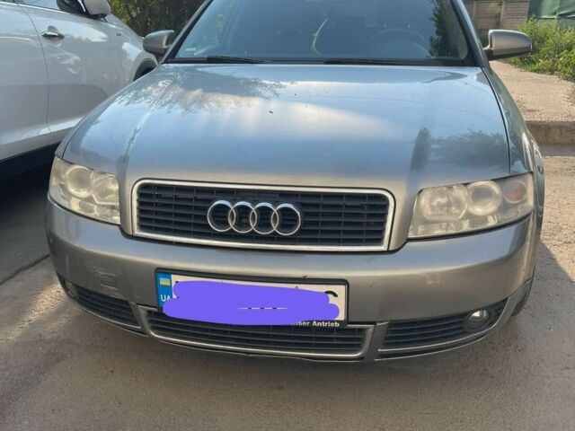 Ауди А4 2004 в Днепре (Днепропетровске) на Automoto.ua Серый Ауди А4, объемом двигателя 0 л и пробегом 318 тыс. км за 5000 $, фото 11 на Automoto.ua