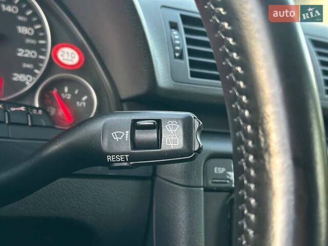 Серый Ауди А4, объемом двигателя 1.8 л и пробегом 255 тыс. км за 5400 $, фото 38 на Automoto.ua