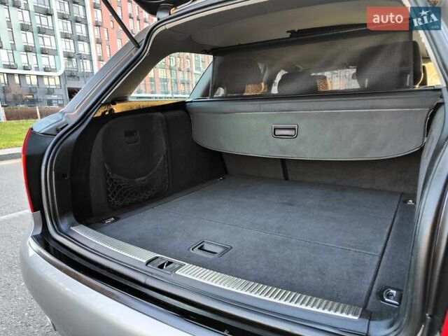 Серый Ауди А4, объемом двигателя 1.6 л и пробегом 256 тыс. км за 4990 $, фото 18 на Automoto.ua