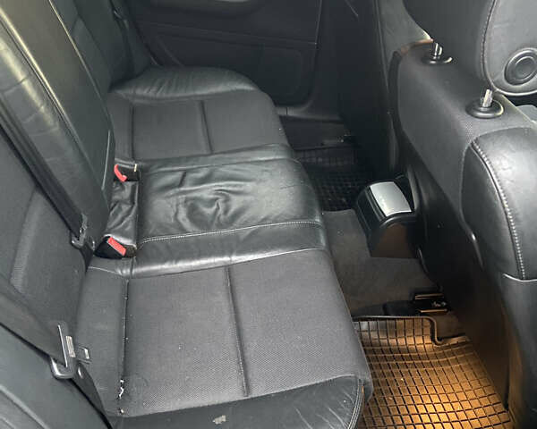 Серый Ауди А4, объемом двигателя 2.5 л и пробегом 450 тыс. км за 3999 $, фото 7 на Automoto.ua