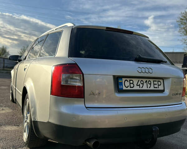 Серый Ауди А4, объемом двигателя 2 л и пробегом 253 тыс. км за 6200 $, фото 4 на Automoto.ua