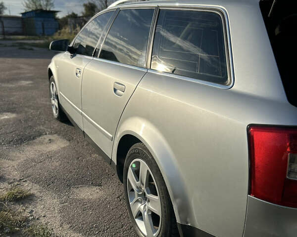 Серый Ауди А4, объемом двигателя 2 л и пробегом 253 тыс. км за 6200 $, фото 5 на Automoto.ua