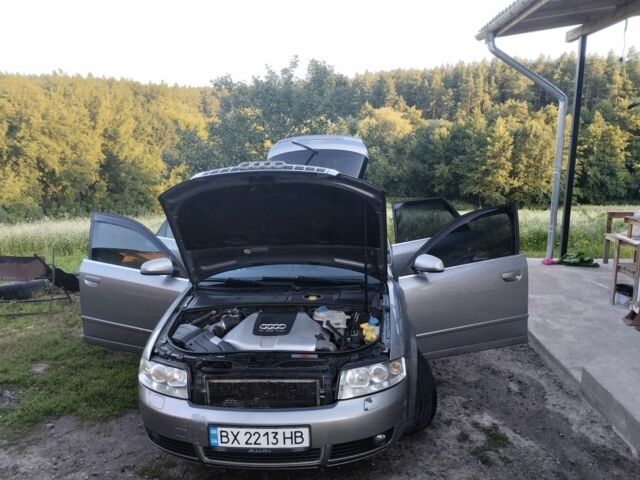 Серый Ауди А4, объемом двигателя 2.5 л и пробегом 272 тыс. км за 6150 $, фото 6 на Automoto.ua