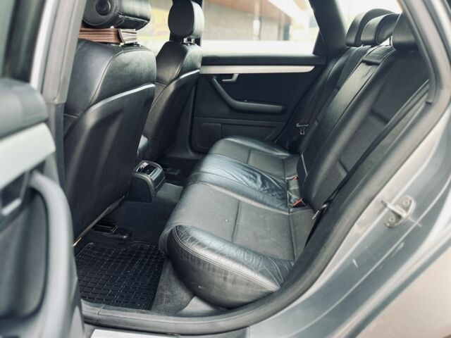 Ауди А4 2004 в Луцке на Automoto.ua Серый Ауди А4, объемом двигателя 2.5 л и пробегом 400 тыс. км за 2999 $, фото 7 на Automoto.ua