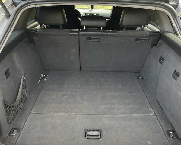 Серый Ауди А4, объемом двигателя 2.5 л и пробегом 314 тыс. км за 4200 $, фото 12 на Automoto.ua