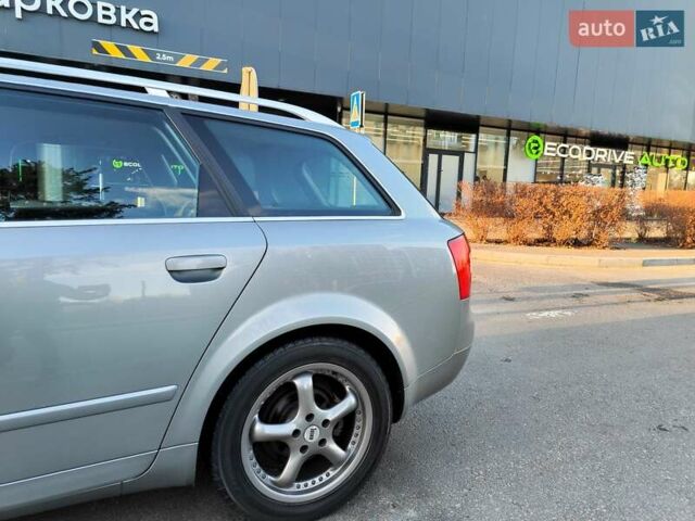 Серый Ауди А4, объемом двигателя 1.6 л и пробегом 256 тыс. км за 4990 $, фото 6 на Automoto.ua