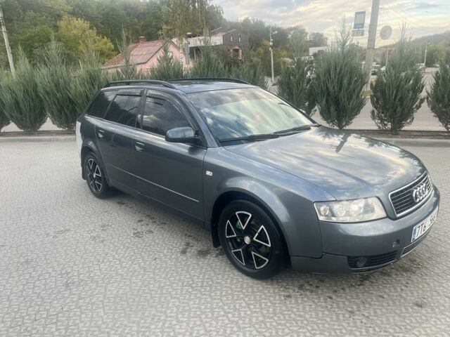 Сірий Ауді А4, об'ємом двигуна 2.5 л та пробігом 300 тис. км за 3000 $, фото 1 на Automoto.ua