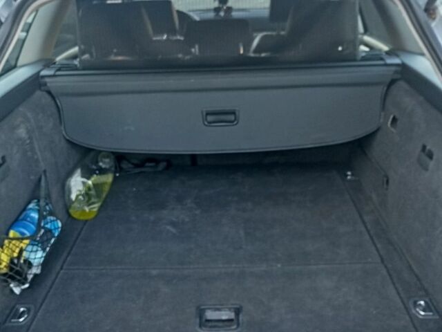 Сірий Ауді А4, об'ємом двигуна 2.5 л та пробігом 350 тис. км за 3500 $, фото 8 на Automoto.ua