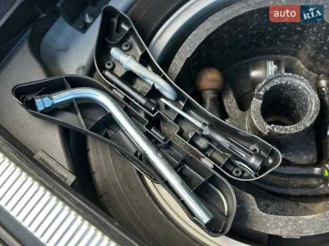 Серый Ауди А4, объемом двигателя 1.8 л и пробегом 255 тыс. км за 5400 $, фото 44 на Automoto.ua