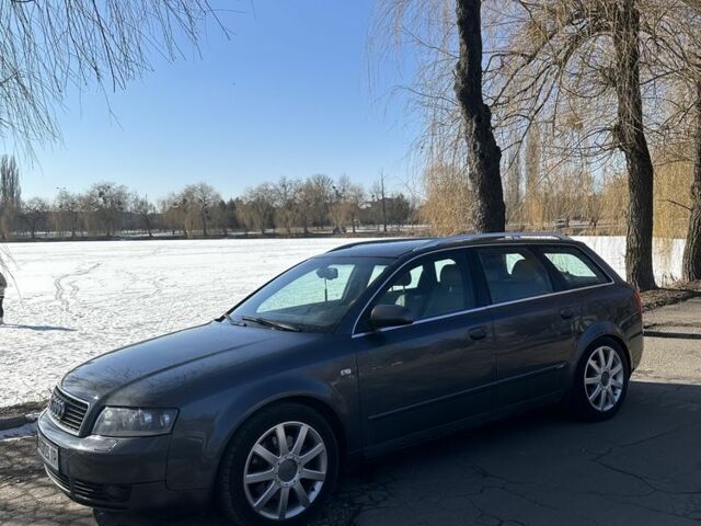 Серый Ауди А4, объемом двигателя 1.8 л и пробегом 313 тыс. км за 5550 $, фото 1 на Automoto.ua
