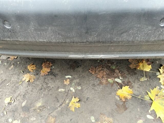 Сірий Ауді А4, об'ємом двигуна 2.5 л та пробігом 287 тис. км за 2800 $, фото 13 на Automoto.ua