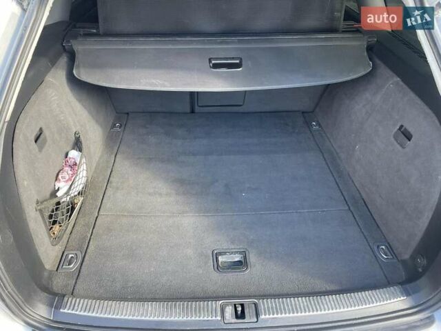 Ауді А4 2004 у Волочиске на Automoto.ua Сірий Ауді А4, об'ємом двигуна 1.97 л та пробігом 352 тис. км за 4800 $, фото 11 на Automoto.ua