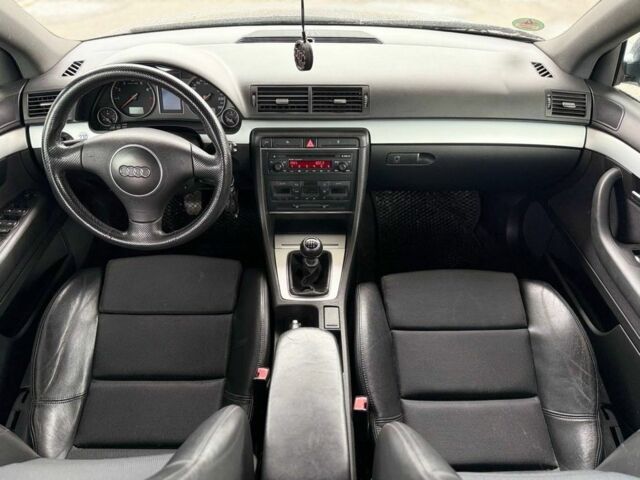 Серый Ауди А4, объемом двигателя 1.8 л и пробегом 224 тыс. км за 6250 $, фото 8 на Automoto.ua